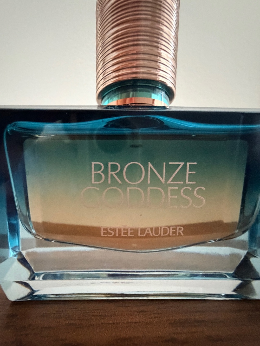 Bronze Goddess Night version perfume by Estée Lauder.